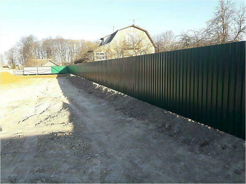 Забор, ворота, калитка из зеленого профлиста 150м фото 4 в Кишиневе
