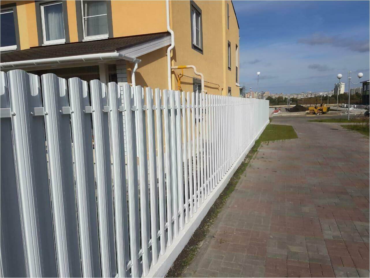 Забор из штакетника 70м фото1 в Кишиневе