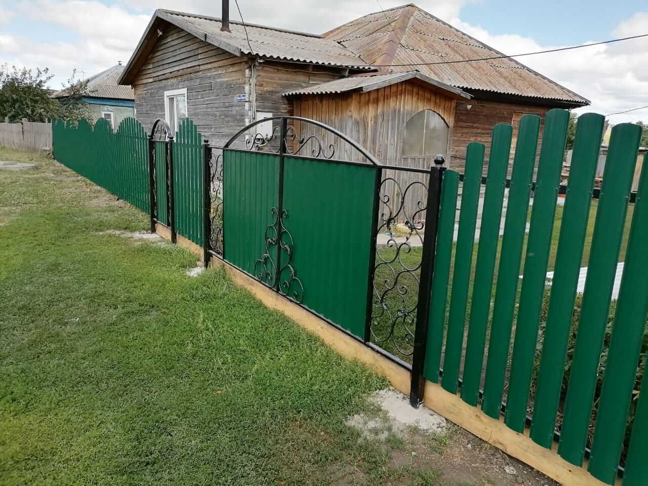 забор из штакетника Зеленый Мох фото3 в Кишиневе