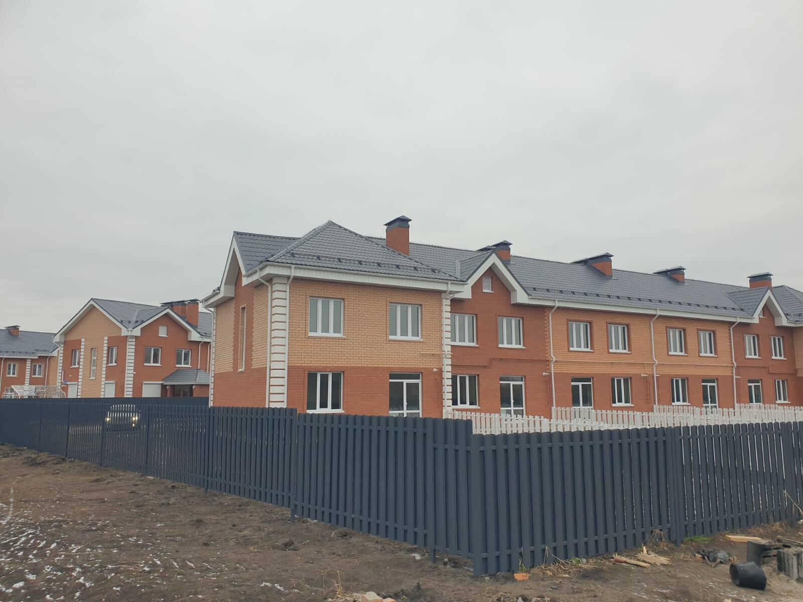 Забор из штакетника 230м Серый Графит фото4 в Кишиневе
