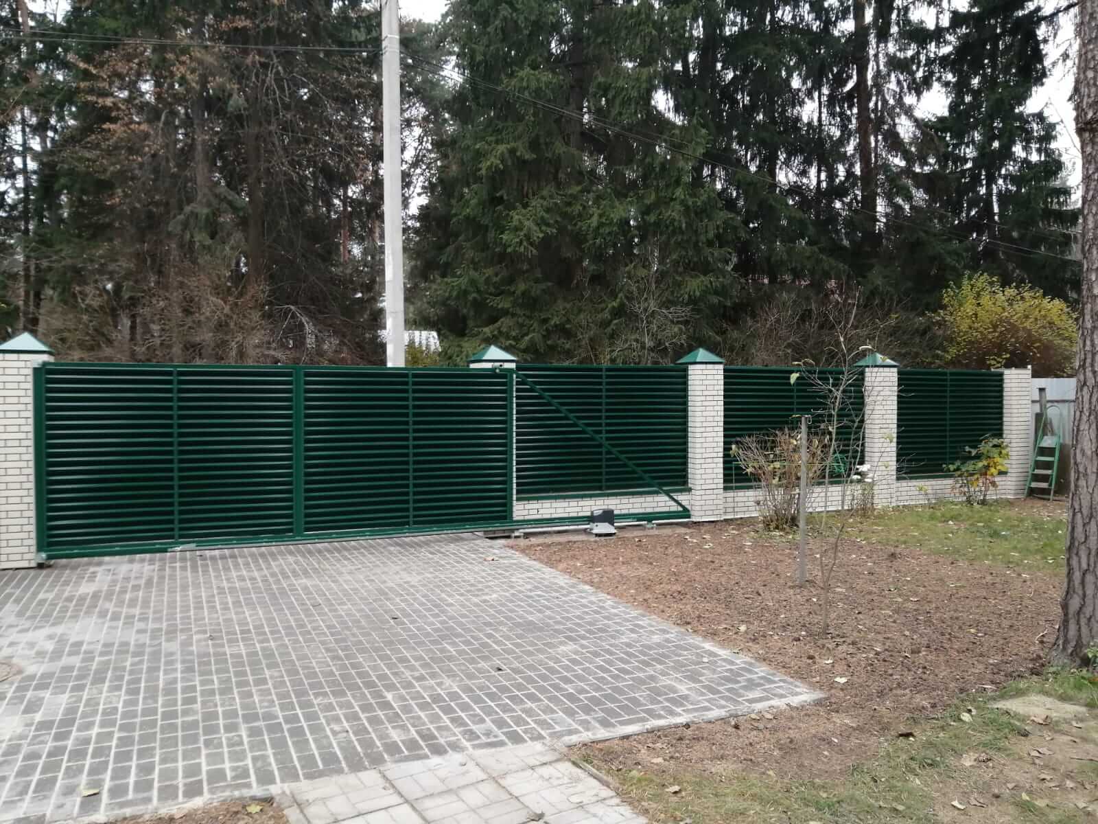 Забор-жалюзи с ламелями ЭКО-Z Зеленый Мох фото5 в Кишиневе