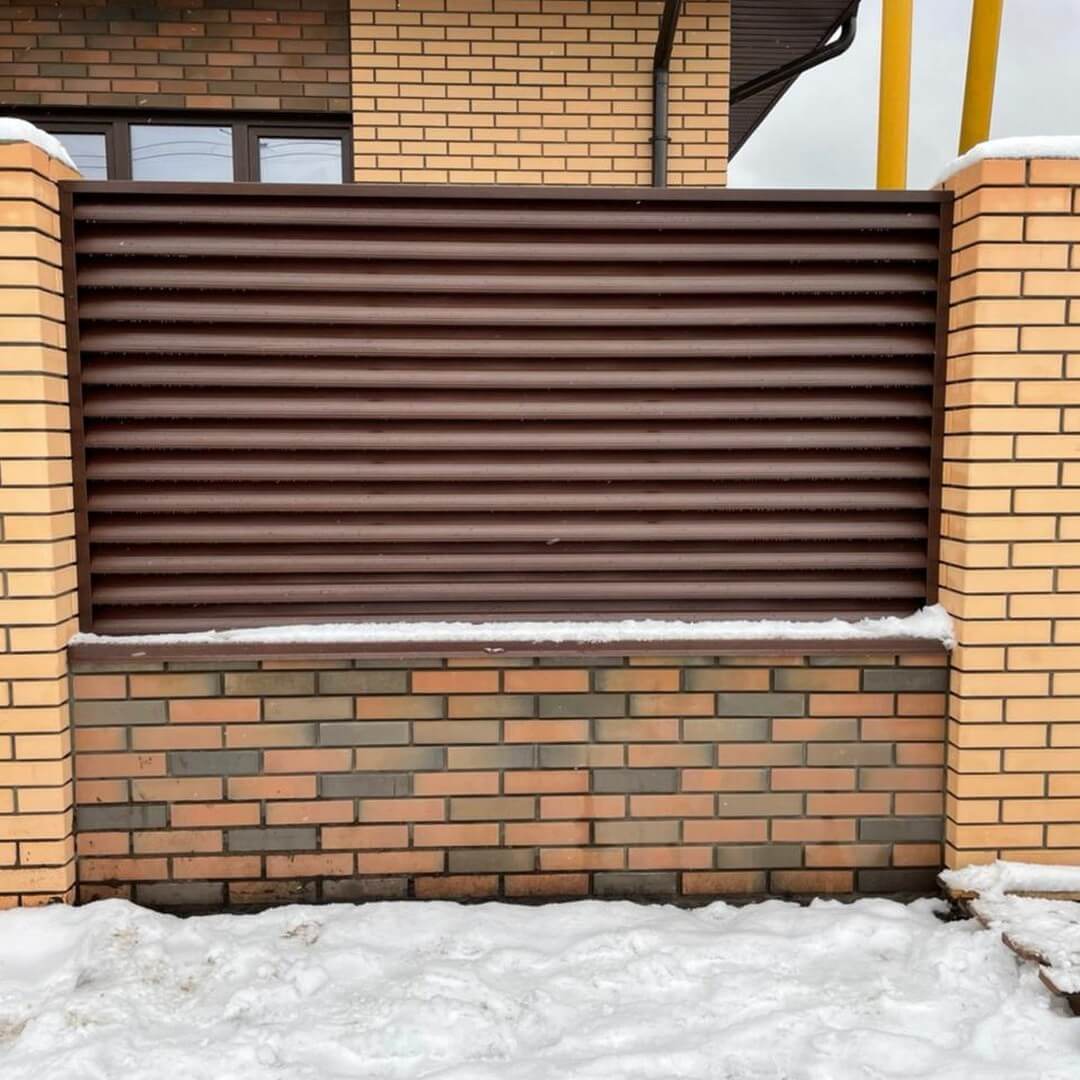 Забор-жалюзи ral8017/8017 шоколад двухсторонний фото6 в Кишиневе