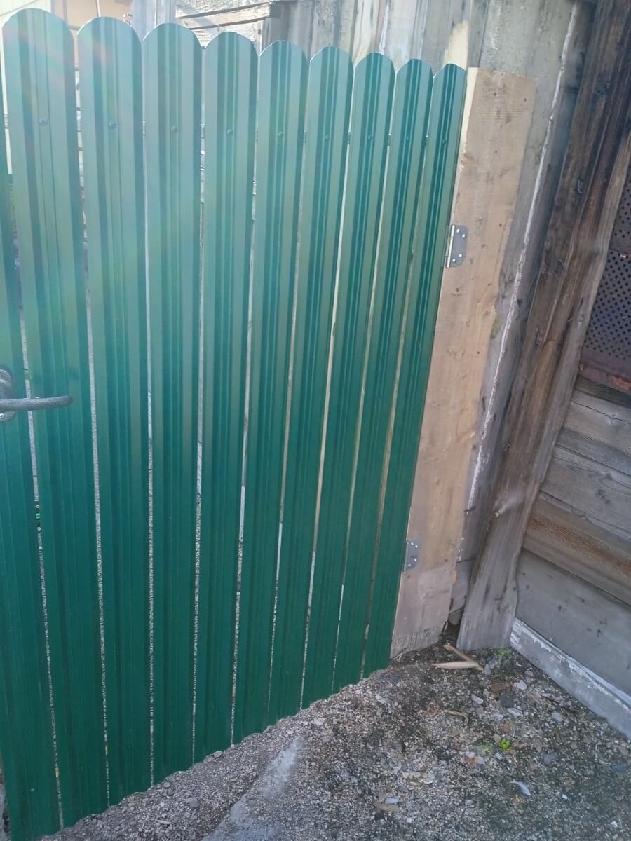 Калитка из штакетника ЭКО-М RAL6005/6005 Зеленый Мох двусторонний фото 1 в Кишиневе