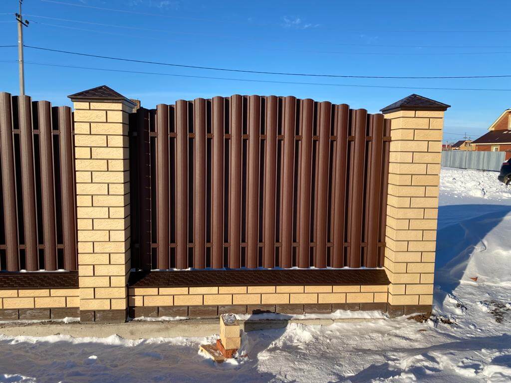 Забор из евроштакетника 57м RAL8017/8017 Шоколад двухсторонний МАТТЕ в Кишиневе