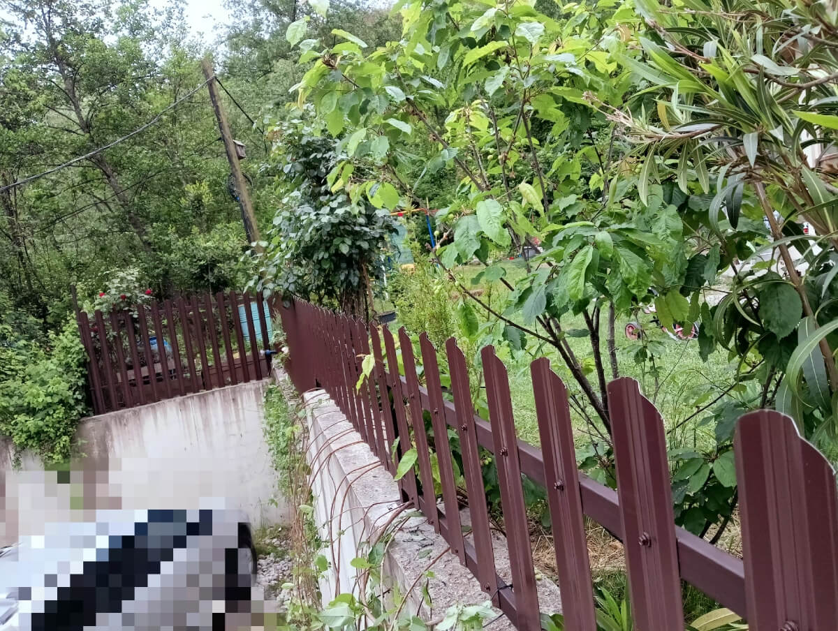 Забор из евроштакетника 18м RAL8017/8017 Шоколад двусторонний фото 1 в Кишиневе