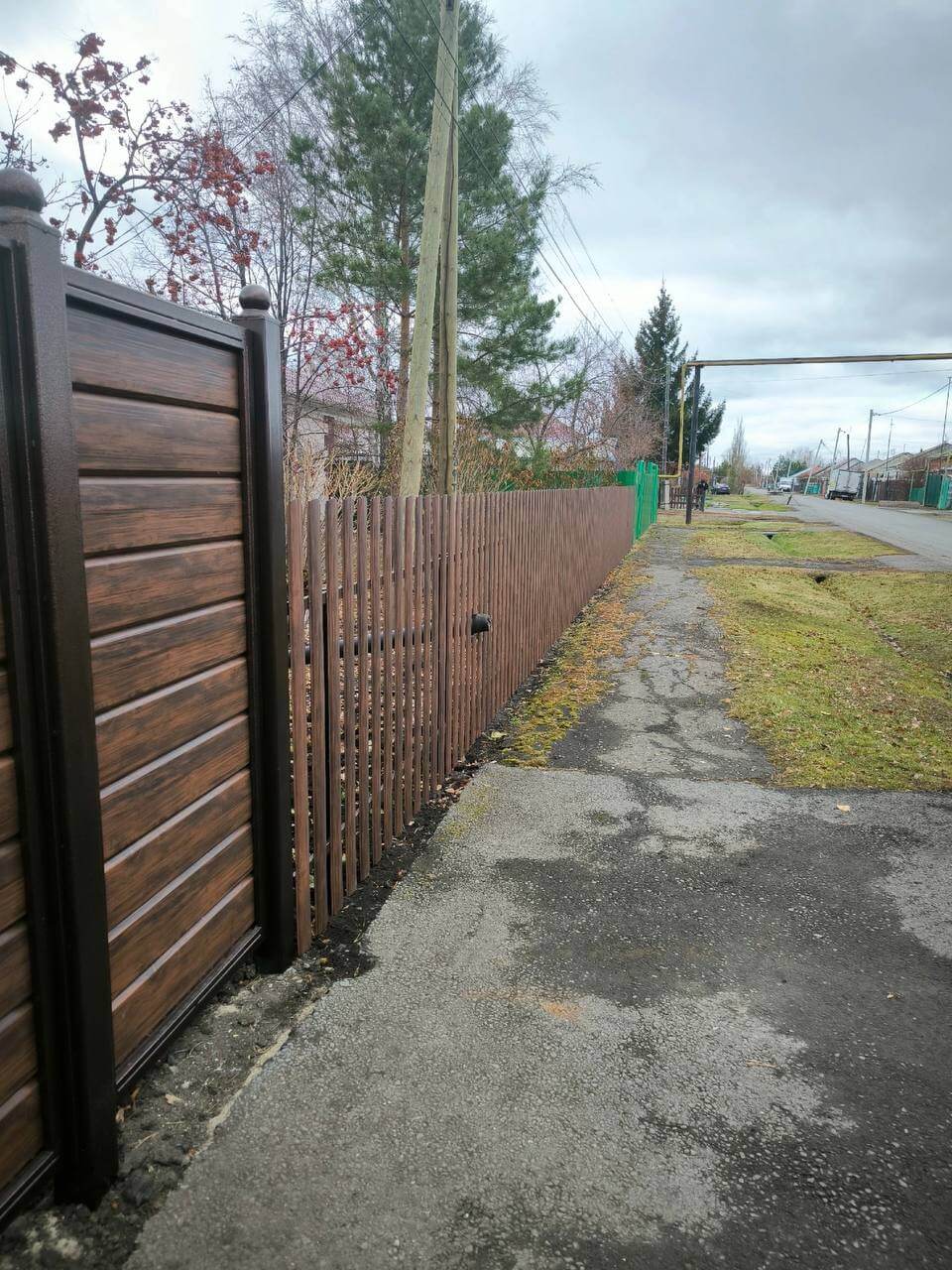 Забор из металлосайдинга Евро-Брус 46м Античное Дерево Принтек фото 3 в Кишиневе