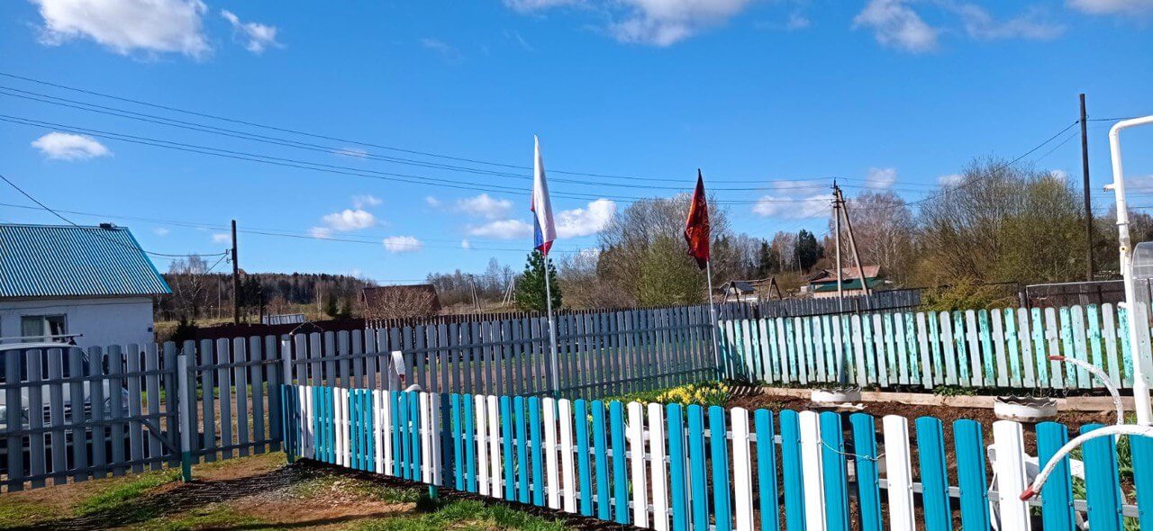 Забор из евроштакетника 16м RAL5021 Морская Волна, RAL9003 Белый фото 3 в Кишиневе