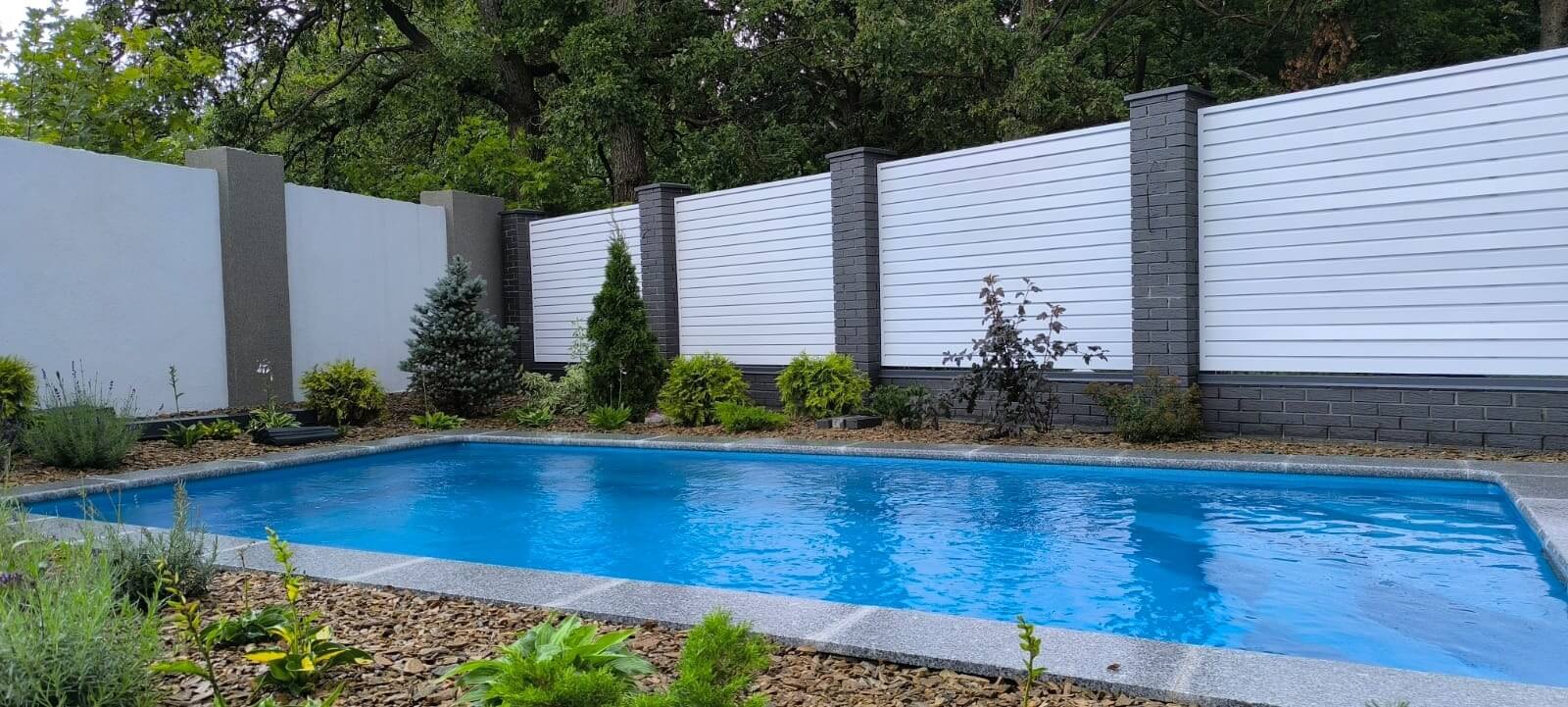 Забор-жалюзи из ламелей Хай-Тек 54м RAL9003 Белый фото 4 в Кишиневе