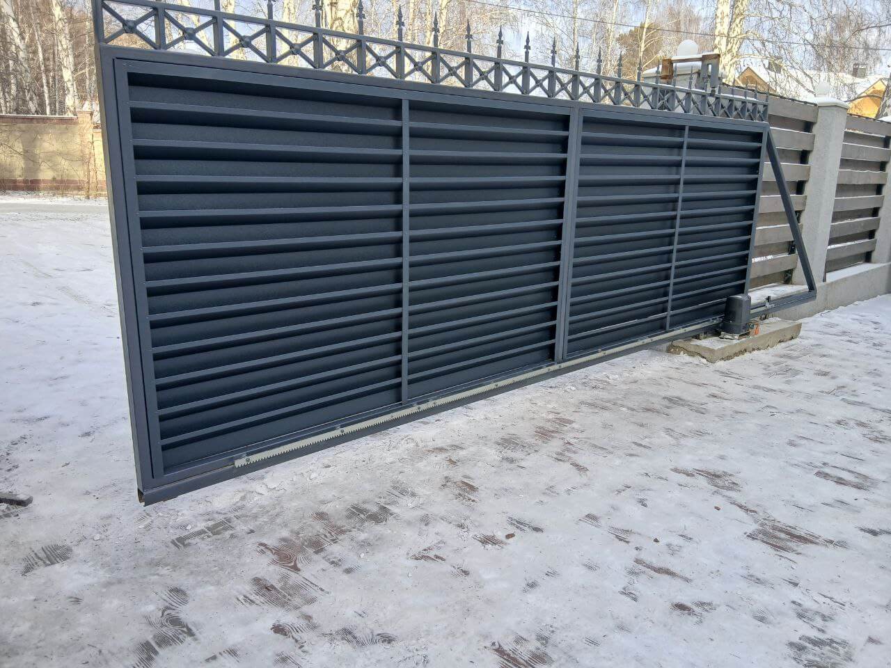Входная группа из ламелей Хай-Тек RAL7024/7024 Серый Графит двусторонний МАТТЕ фото 8 в Кишиневе