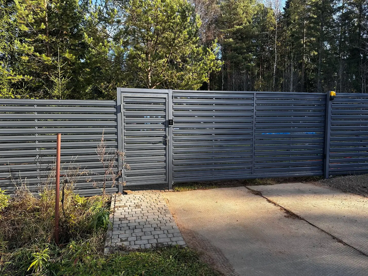 Забор-ранчо из евроштакетника 10м RAL7024 Серый Графит в Кишиневе
